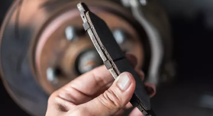 علائم نیاز به تعویض لنت ترمز