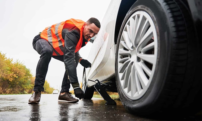 وسیله نقلیه امدادی